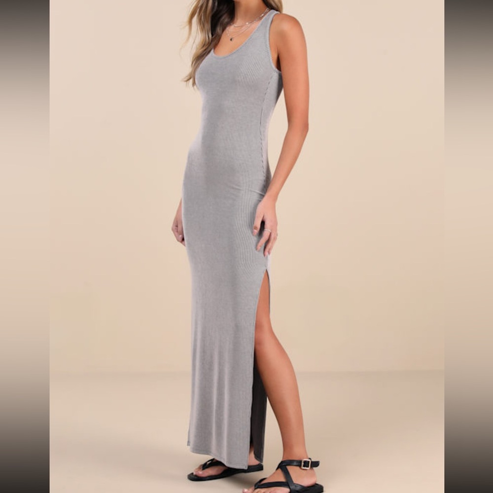 Lulu’s relaxed but not Least Gray ribbed sleeveless maxi dress